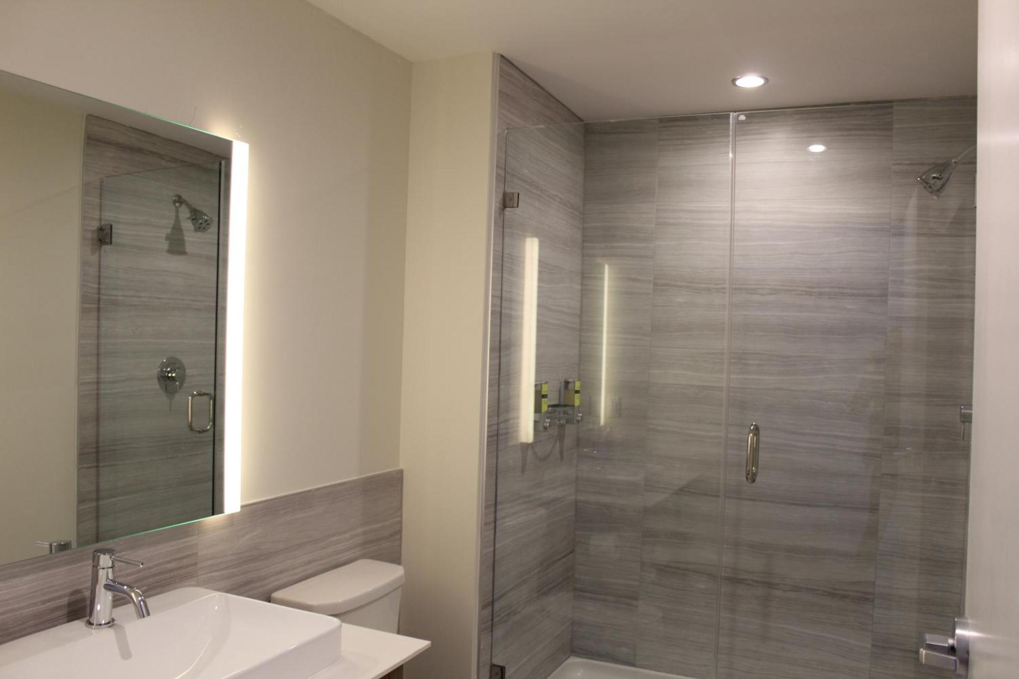 Element Edmonton West Hotel Kültér fotó