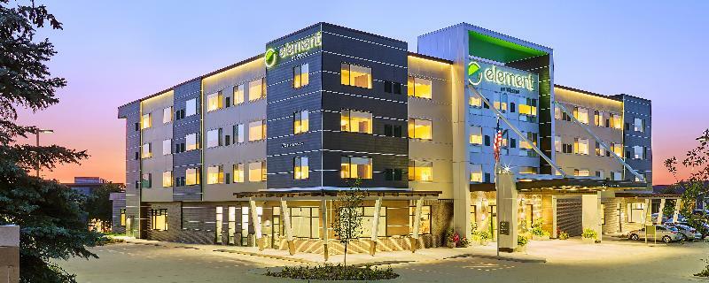 Element Edmonton West Hotel Kültér fotó
